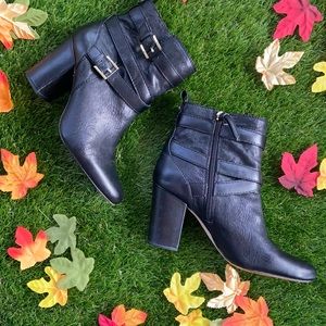 Louise et Cie Seneca Black Strappy Booties 9